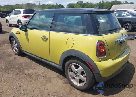 2010 Mini Cooper из США, поврежденный, VIN WMWMF3C5XATZ63980